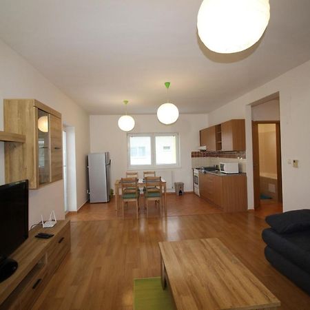 Apartman 502 Ruzindol Exterior photo