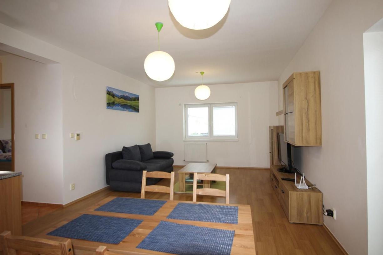 Apartman 502 Ruzindol Exterior photo