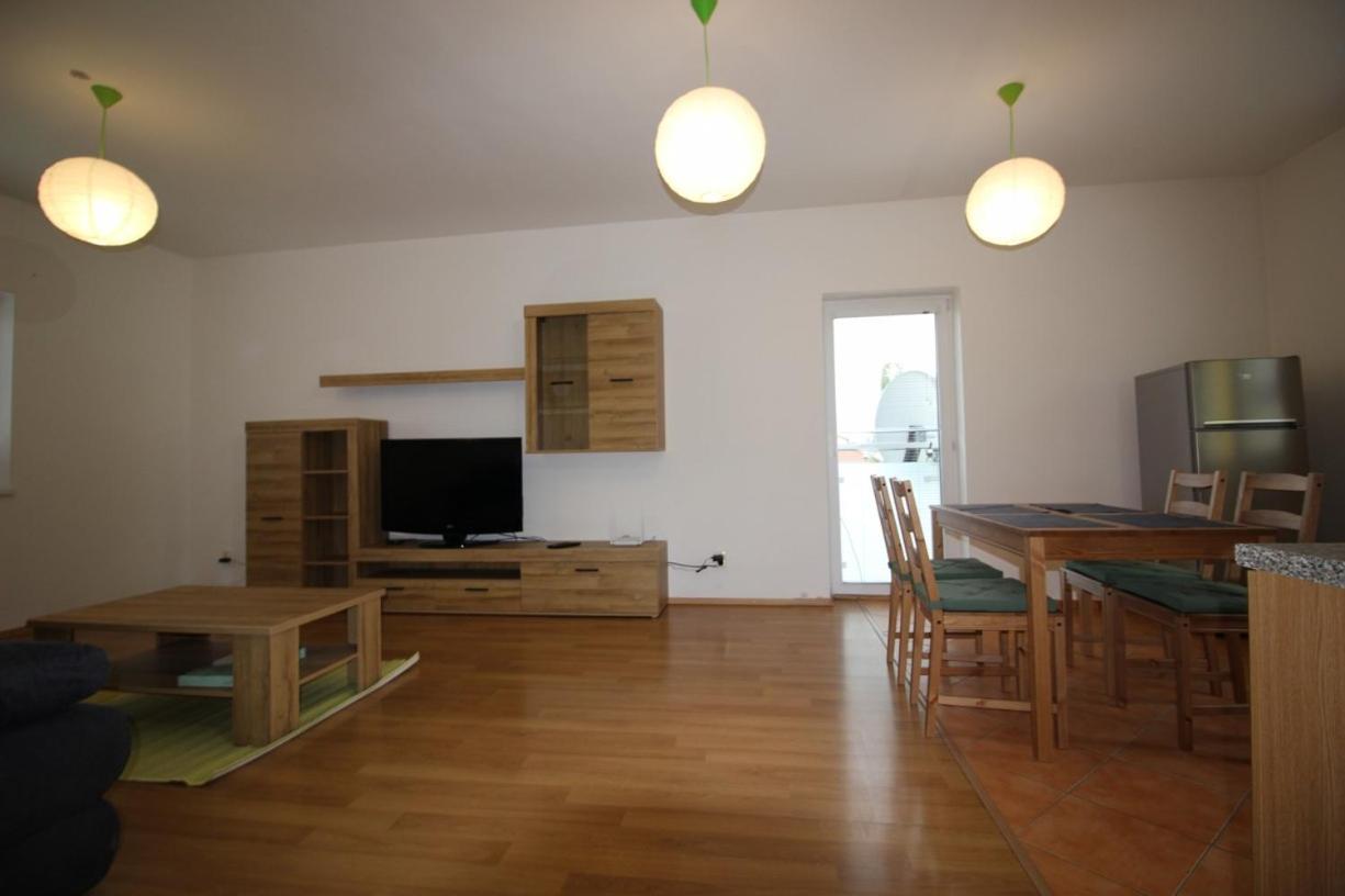 Apartman 502 Ruzindol Exterior photo